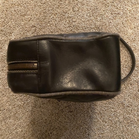 CHANEL Camera Bag - Picture 8 of 8